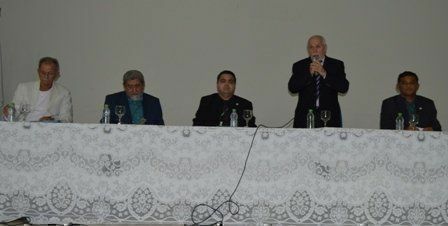 Pró-reitor de Extensão, professor Ricardo Bessa, expõe os objetivos do Fórum permanente organizado pela Proext